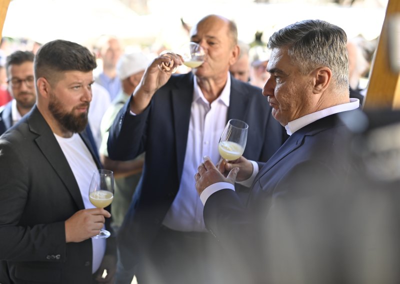 Milanović u Kastvu atestirao kvarnersko mlado vino i istražio kulturnu ponudu