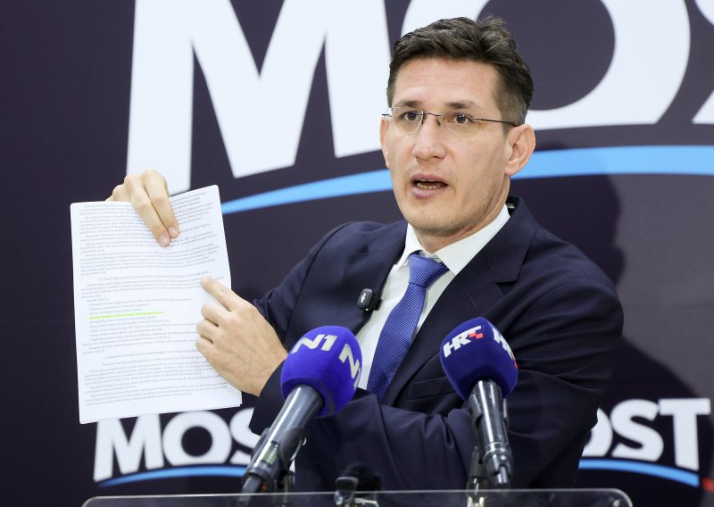 Most traži čistku u SOA-i: Troskot tvrdi da su zakazali u slučaju opasnog otpada u Gospiću