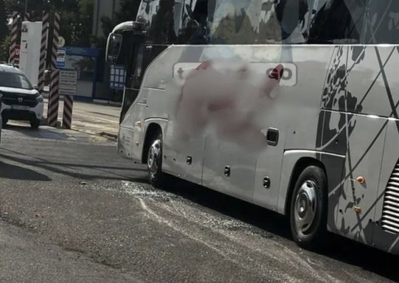 Rusi napali Ukrajinu i pogodili autobus u Moldaviji: Javio se i ministar obrane