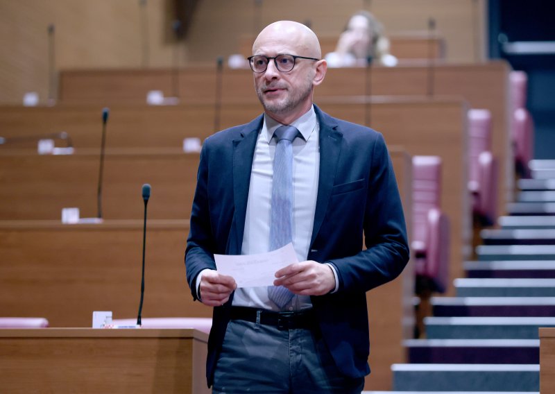 Saborski zastupnik napustio SDP: 'Dokazat ću da navodi nisu istiniti'