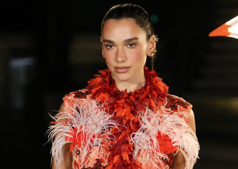 Dua Lipa i Shakira priredile show: 'Osjećala sam kao da smo svi jedno'