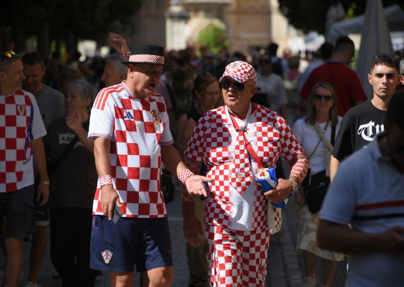 Prije Španjolske, dođite na zagrijavanje: Vatrena zona okuplja navijače ispred Poljuda
