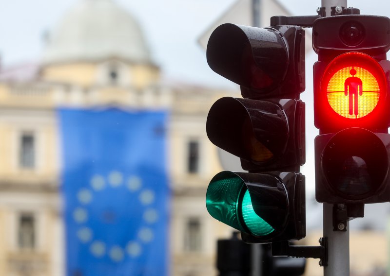 BiH dobiva novu šansu za EU, ali postoji velika kvaka: Evo što sprema Bruxelles