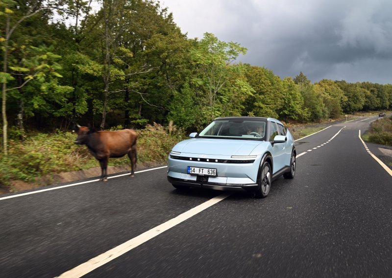 Vozili smo novi Hyundai Ioniq 3: Električni automobil koji je sve ono što od njega očekujete