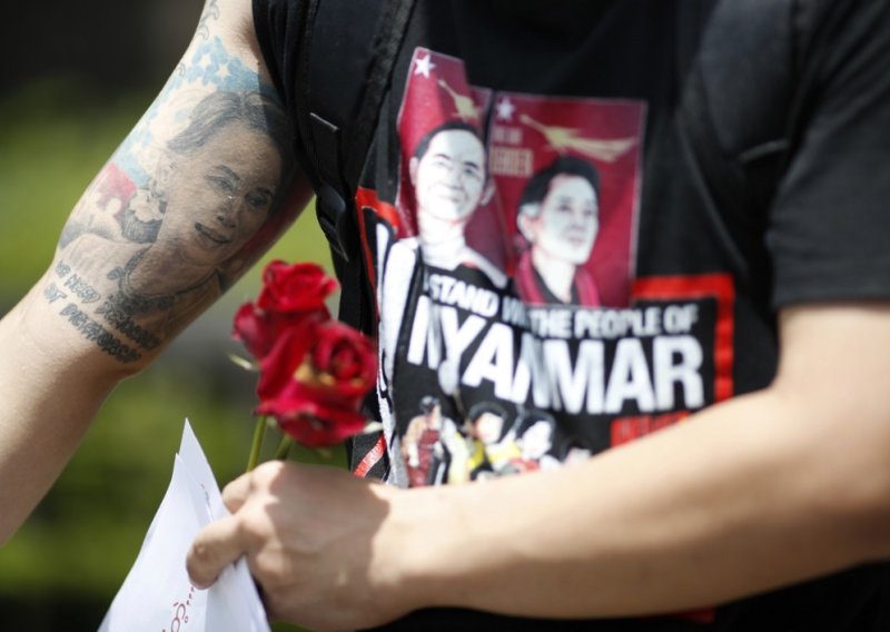Trumpov veliki zaokret: SAD kreće u pregovore sa zemljom koju su godinama izolirali