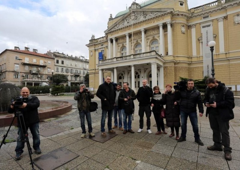 Frljić digao frku najavom da će spaljivati knjige