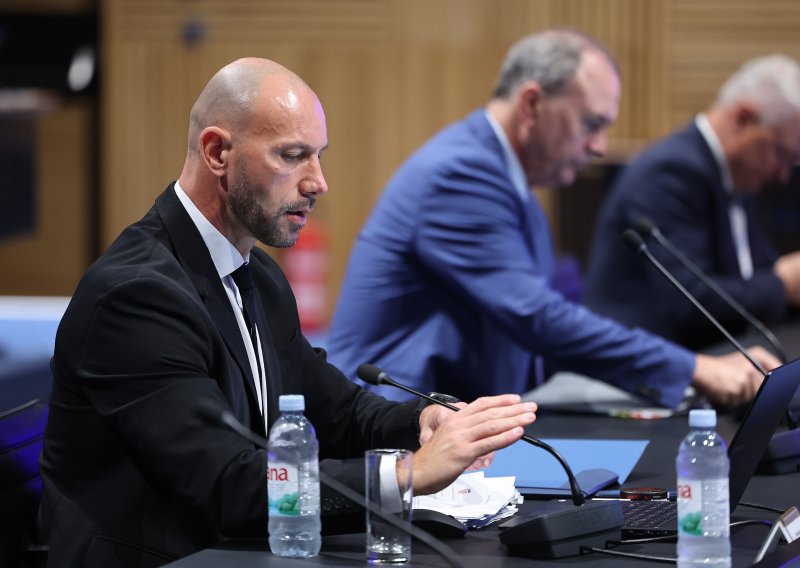 Strože kazne za požare, doživotni zatvor i ekocid: Habijan predstavio paket pravosudnih zakona