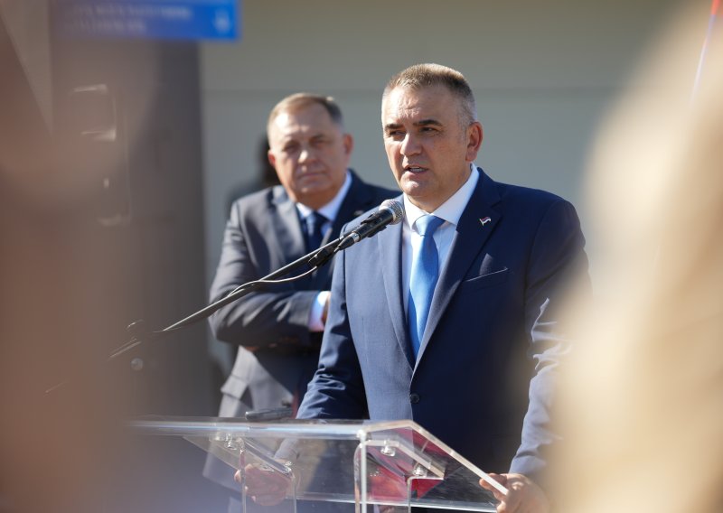 Dodikovi zalijepili oznaku tajnosti na ugovore s Trumpovim ljudima: 'Ne znam što je tu sporno'