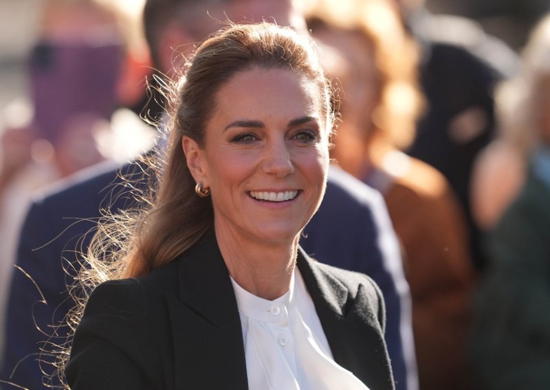 Kate Middleton ponovno održala modnu lekciju: Jesenske klasike spojila je na nepogrešiv način