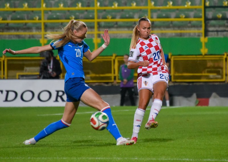 Hrvatice doživjele totalni debakl: Pogledajte težak poraz naših nogometašica od Islanđanki