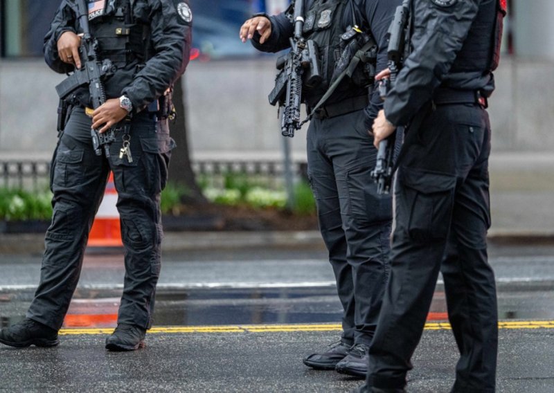 Pucnjava u SAD-u: Ubijeno dvoje djece i trudnica, napadač u policijskom okršaju