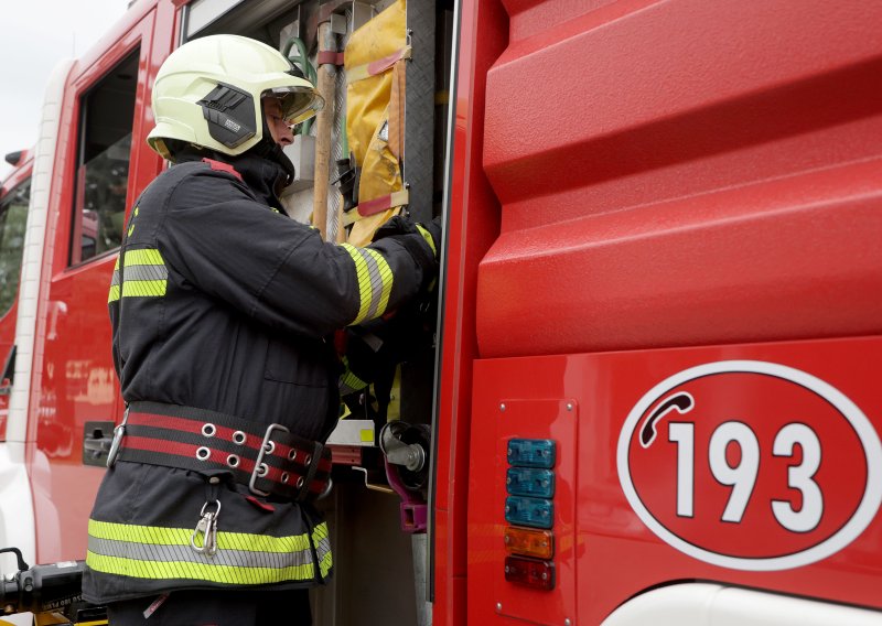 Nestašica vode kod Vrgorca: Vatrogasci krenuli u akciju