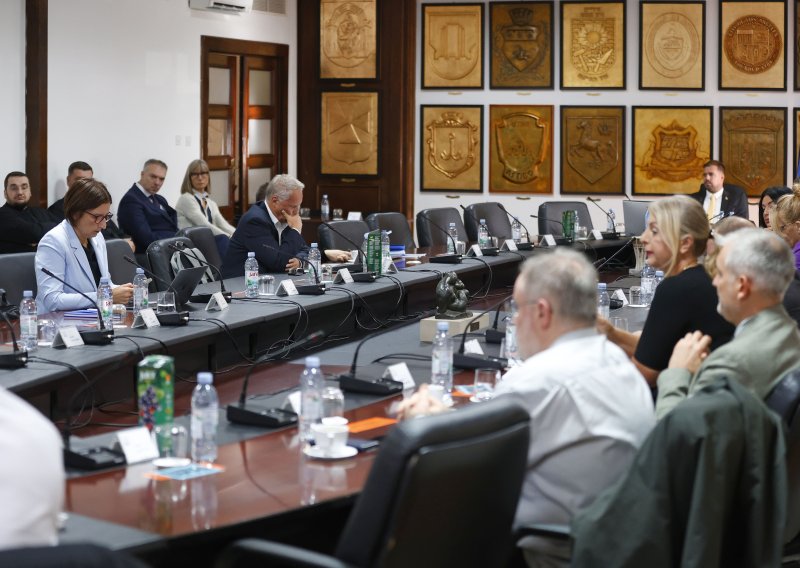 Rat zbog noćnih klubova u Splitu: 'Zašto su oni svete krave, a stanari ne mogu spavati?'