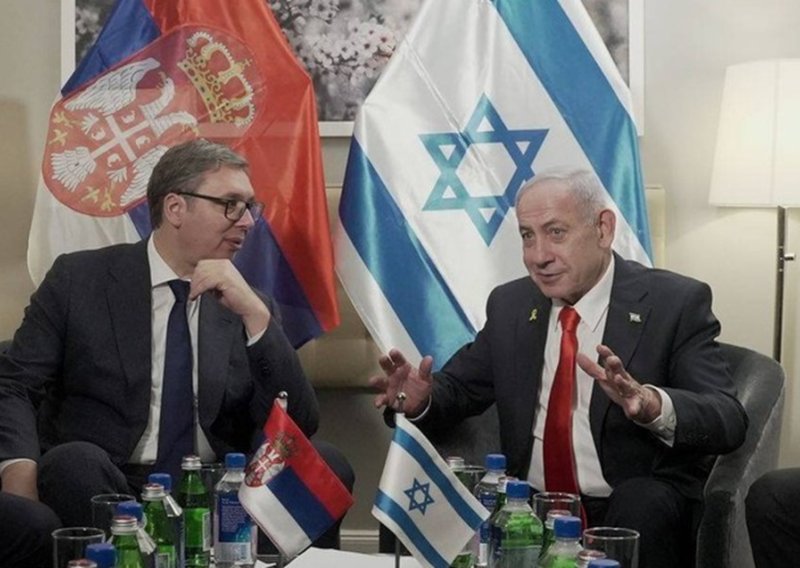 Srpski vožd besramno pokrao Netanyahua: Dok Bibi čuva djecu, Vučić čuva - djedicu