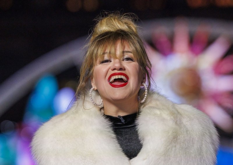 Kelly Clarkson bijesna nakon posjeta trgovini u Brooklynu: Sve je počelo zbog jedne neobične ptice