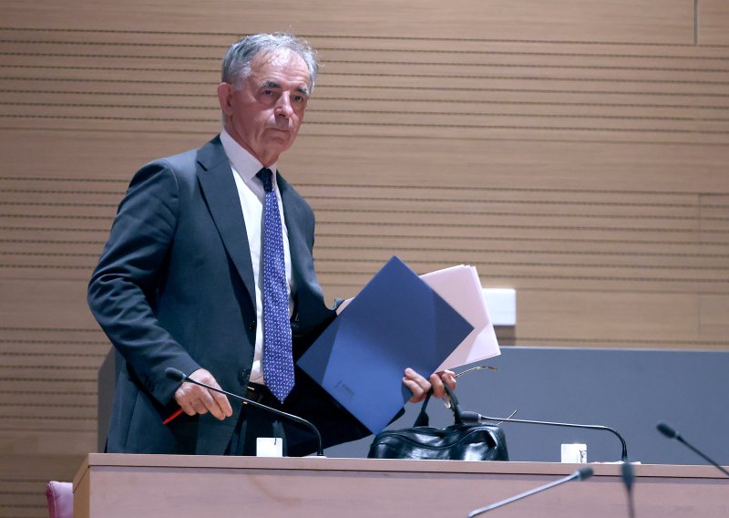 Žestoki sukob Šimprage, Bulja i Pupovca: 'Kojim to jezikom govorite?'