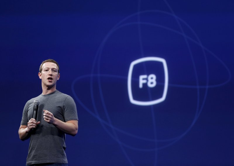 Facebook i službeno sudjeluje u informacijskim ratovima