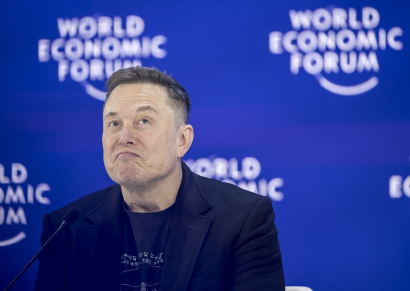 Musk priznao: Malo sam se zanio s DOGE-om