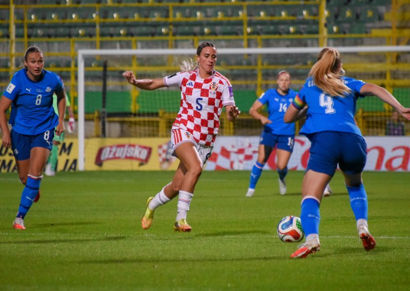 Hrvatice ostale bez SP-a: Pogledate novi težak poraz naših nogometašica, primile su čak pet golova