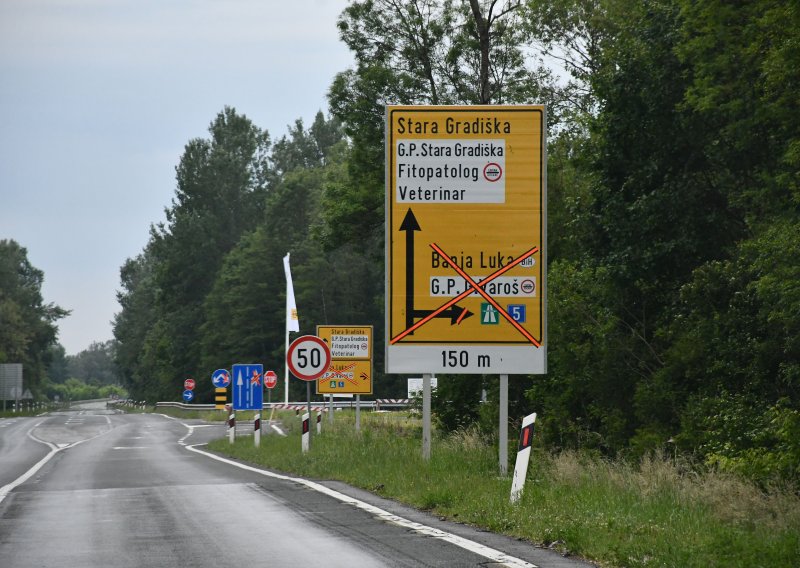 Maknute blokade na granici BiH i Hrvatske: Prijelaz kod Gradiške spreman za uporabu