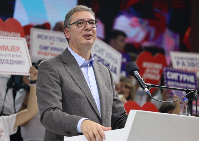 Vučić o naoružavanju Europe: 'Bojim se da sam u pravu kada govorim o trećem svjetskom ratu'