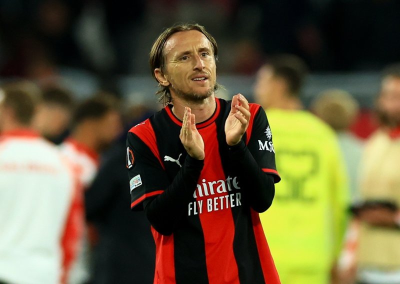 Milan ima novog junaka, a Luka Modrić u 30 minuta dokazao ono što smo već znali