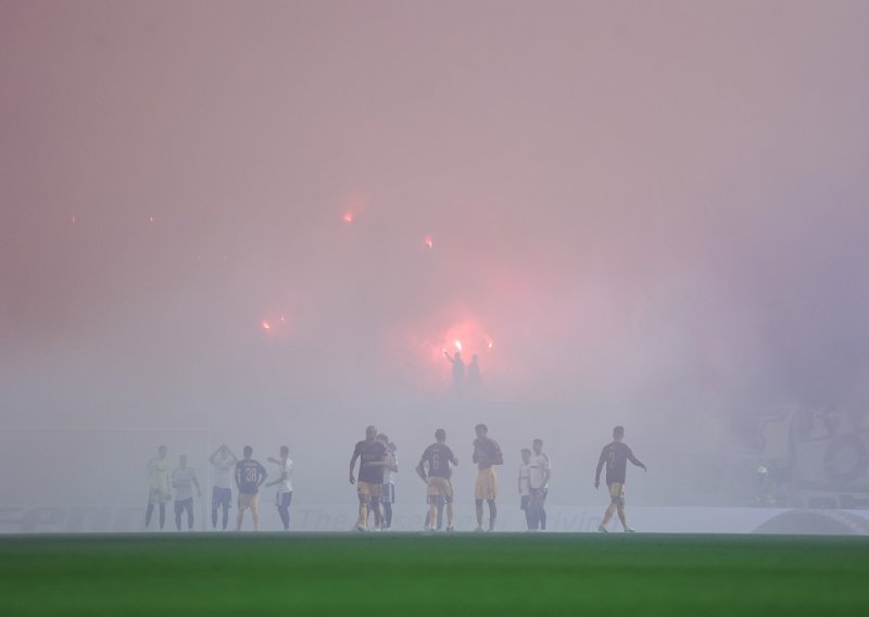 Što čeka Hajduk nakon neviđene Torcidine bakljade? Moguća su dva scenarija