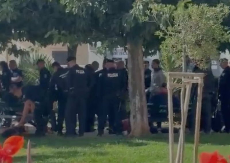 VIDEO Snimka privođenja na Matejuški, jedan torcidaš vikao da ga bole leđa
