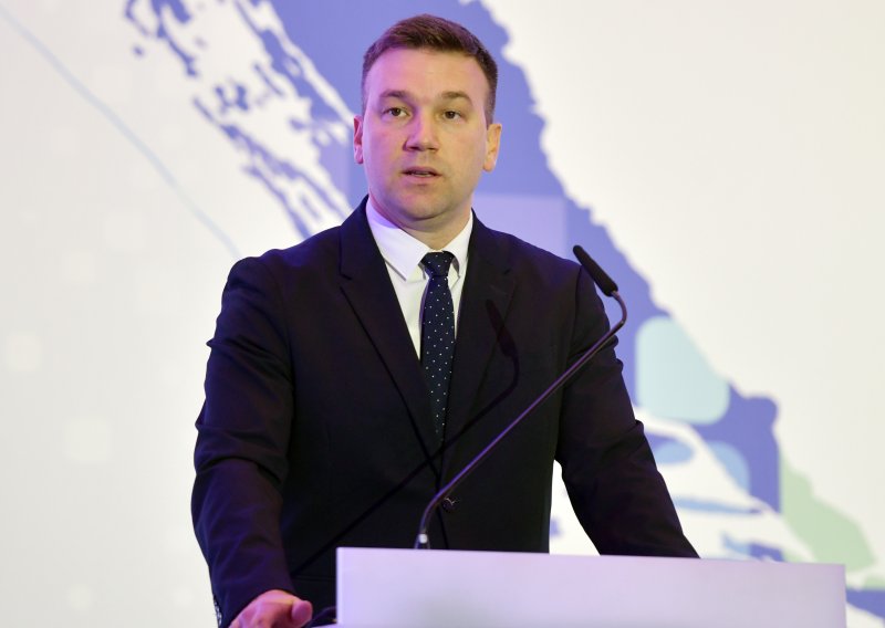 Ministarstvo zadovoljno korištenjem EU fondova, oporba ističe regionalne razlike