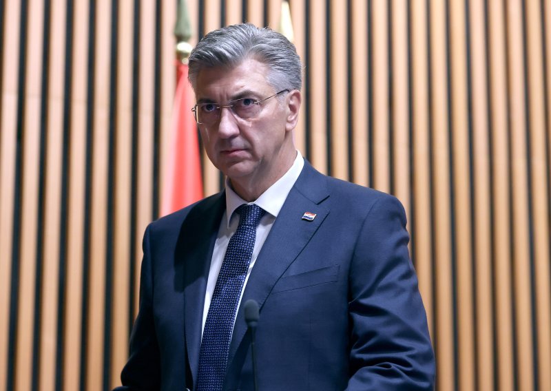 Plenković osudio nacističke ispade u Splitu: 'Velika sramota, oni koji su to radili odgovarat će'