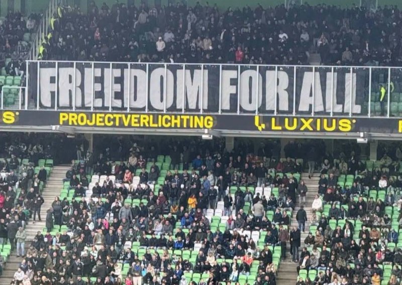 Torcida i navijači Ajaxa poslali gotovo identične poruke nakon uhićenja u Splitu: Evo što su napisali