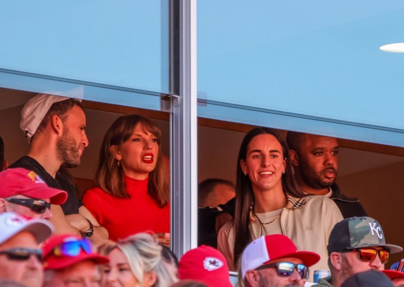 Taylor Swift nije htjela propustiti utakmicu supruga: Na tribinama se pojavila u poznatom društvu
