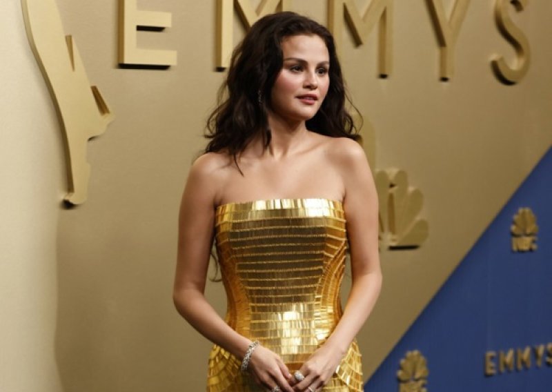 Selena Gomez priznala što joj je promijenilo glas: 'Nemojte napraviti istu pogrešku'