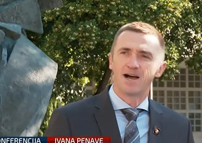 Penava stao u obranu Torcide i žestoko napao MUP i medije: 'Što je iduće? Katran i perje?'
