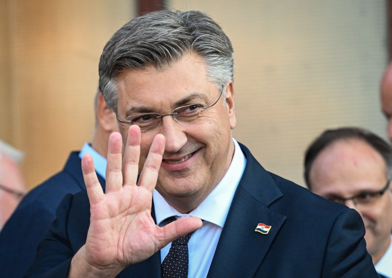 Ide li Plenković zbilja u rekonstrukciju? Pitali smo upućene