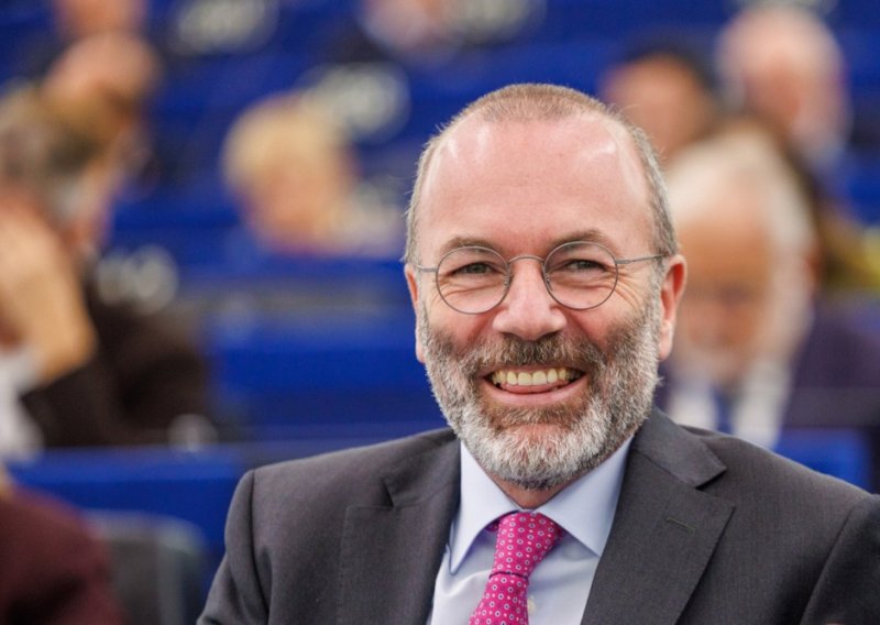 Weber ponovo izabran za čelnika kluba zastupnika europskih pučana