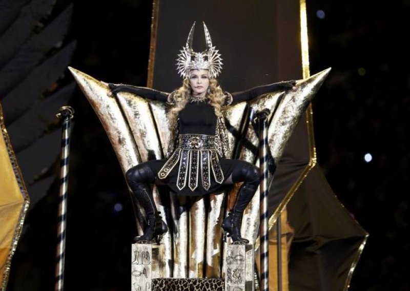 Madonna šokirala spektakularnim nastupom