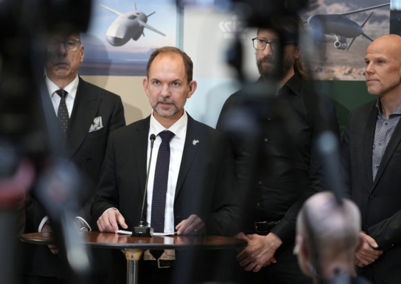 Danska se opako naoružava: Kupili su projektile dugog dometa