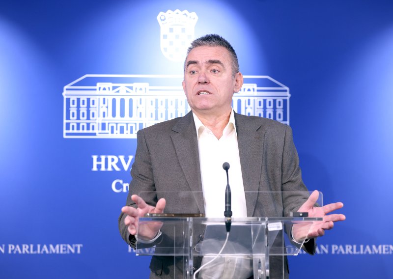 DP lupio kontru Plenkoviću: 'Bilandžić nije došao po Duhu Svetom, bit će smijenjen!'