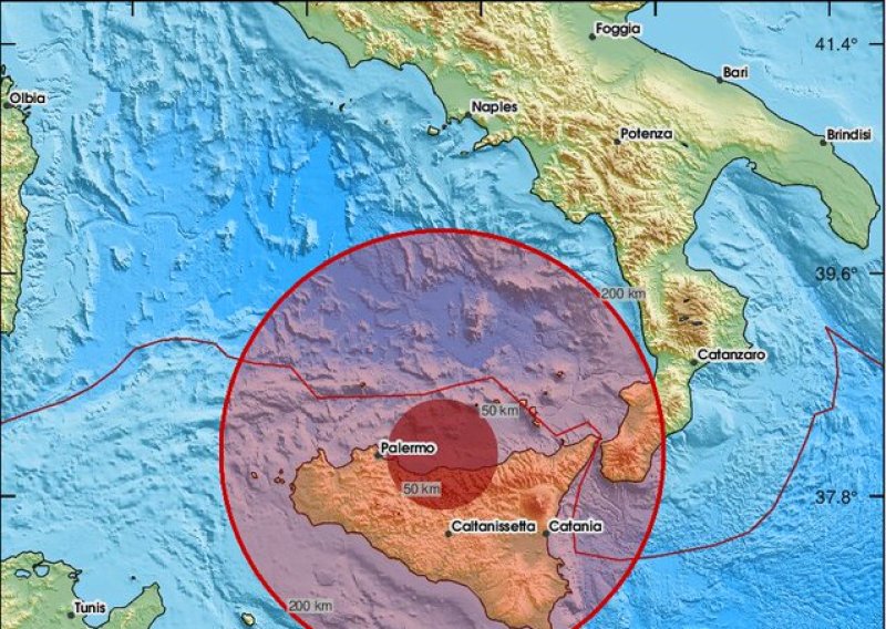 Snažan potres pogodio Italiju