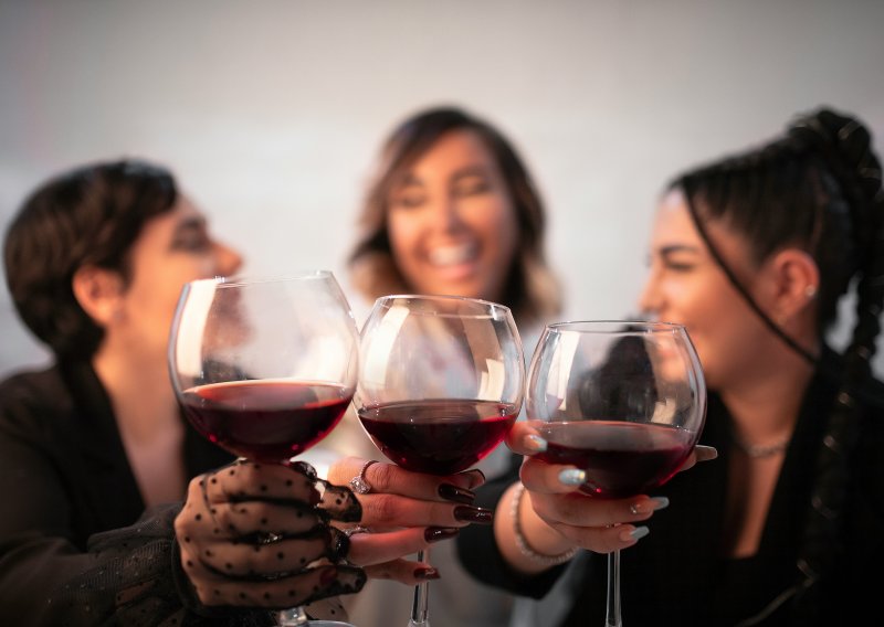 Nije svako crno vino teško: Evo na što obratiti pozornost pri odabiru