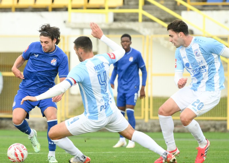 Dinamo II promašio penal pa upisao novi poraz. Pogledajte sažetak