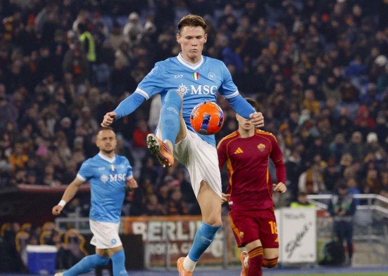 Pogledajte kako je Napoli u 89. minuti ostao bez pobjede u velikom derbiju s Romom