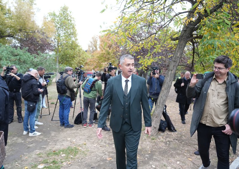 Čovjek koji je srušio Vučića brutalno poručio: 'Zasluženo je završio na smetlištu povijesti'