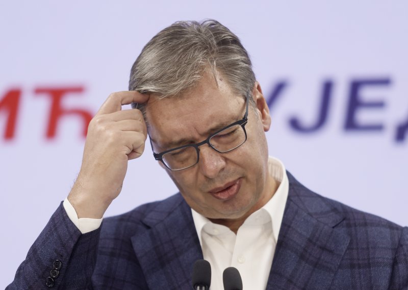 Seizmički potres u Srbiji: Studenti slavili na izborima, što slijedi nakon Vučićeva poraza?