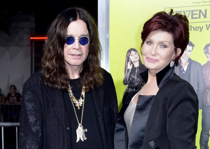 'Poljubi me dvaput i čvrsto me zagrli': Sharon Osbourne otkrila posljednje Ozzyjeve riječi