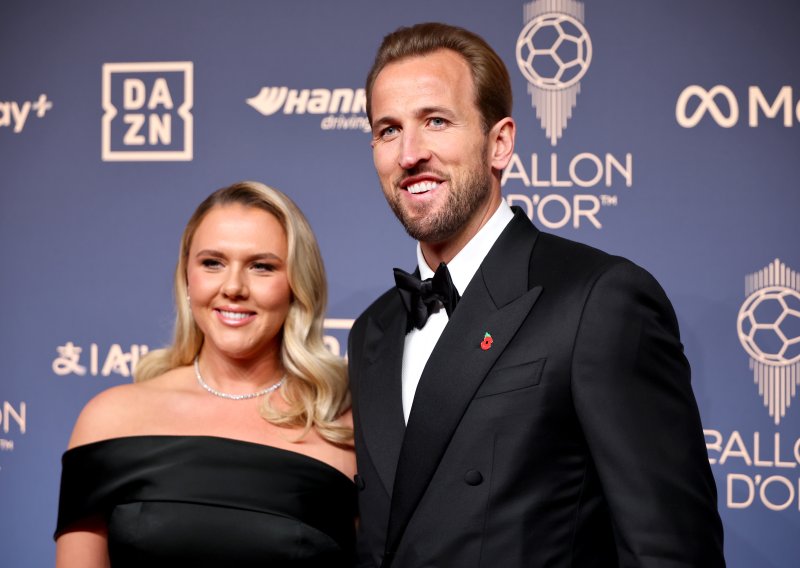 Harry Kane i supruga Katie zablistali na dodjeli Zlatne lopte: Njihova ljubavna priča traje još od djetinjstva