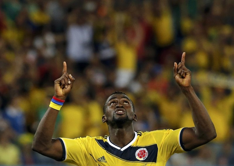 Kolumbija na krilima Jamesa prošla u četvrtfinale