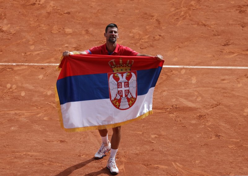 Srbija je dva dana čekala ovo, Novak Đoković prvi put progovorio nakon pada Vučića: Pogledajte što je rekao