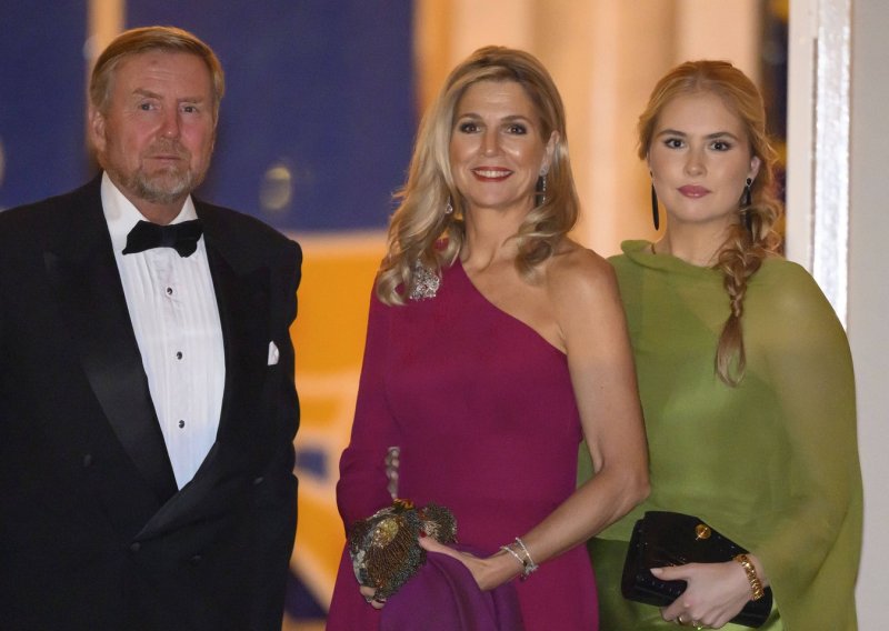 Dvije kraljevske dame, dva chic izdanja: Maxima i Catharina-Amalia oduševile modnim odabirom